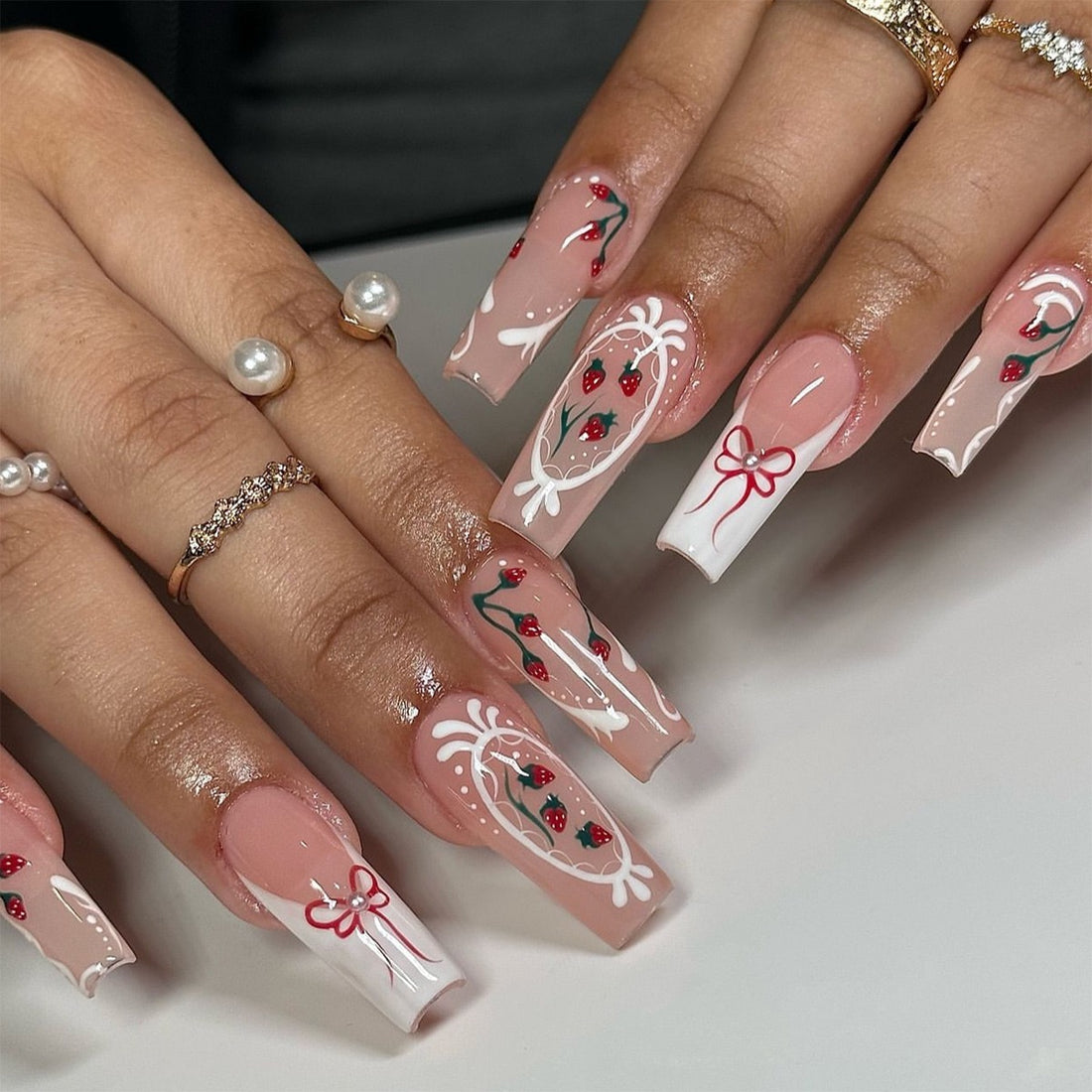 24 Pcs Sweet French - style Rectangular Nails