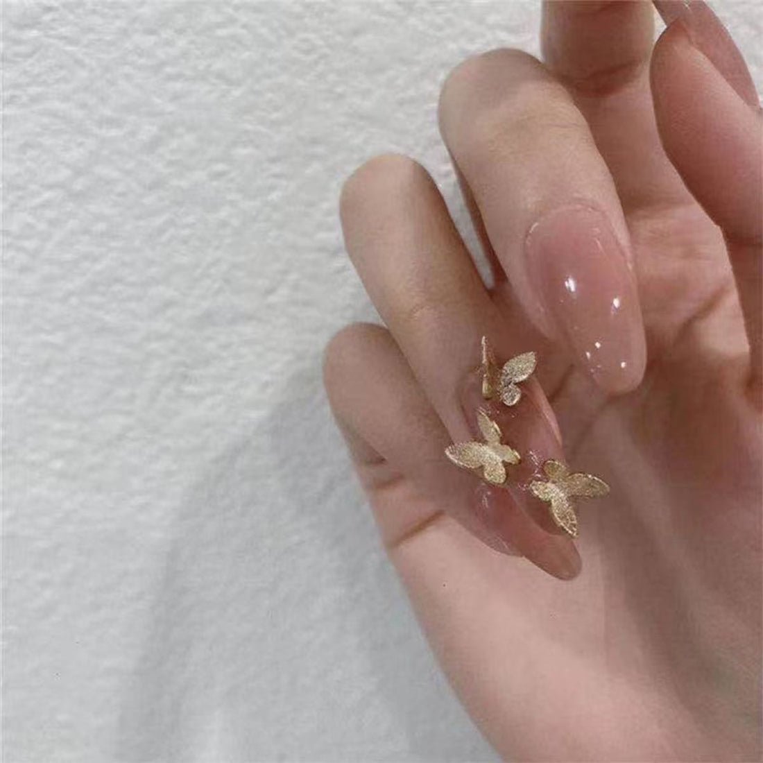24 Pcs Light Pink with Golden Butterfly Elegant Nails
